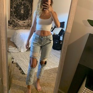 Light Wash Forever 21 Ripped Boyfriend Jeans - 26